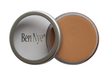 Ben Nye Matte HD Foundation