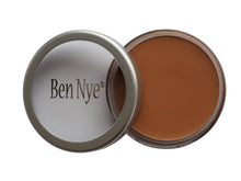 Ben Nye Matte HD Foundation