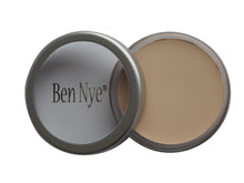 Ben Nye Matte HD Foundation
