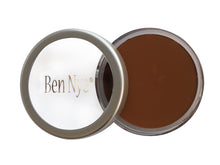Ben Nye Matte HD Foundation