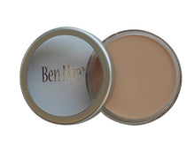 Ben Nye Matte HD Foundation