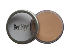 Ben Nye Matte HD Foundation
