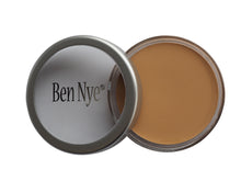 Ben Nye Matte HD Foundation
