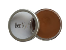 Ben Nye Matte HD Foundation