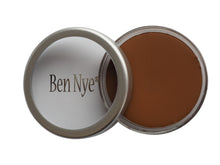 Ben Nye Matte HD Foundation