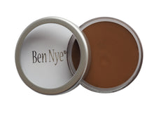 Ben Nye Matte HD Foundation