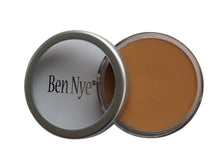 Ben Nye Matte HD Foundation